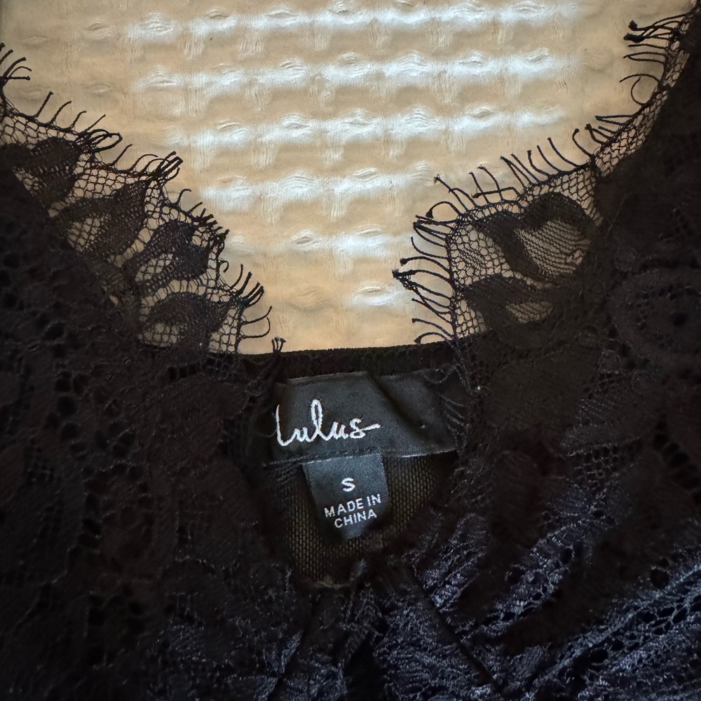 Lulu's Black Lace Bodysuit - Picture 2 of 5